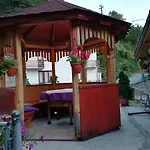 Guest house Rosenovi Lyaskovo (Smolyan)