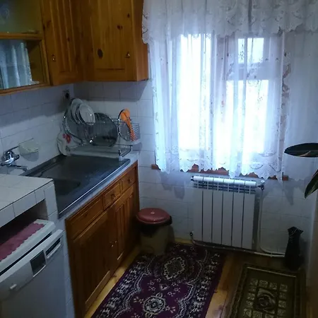 Guest house Rosenovi Lyaskovo (Smolyan)