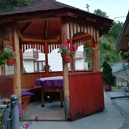 Guest house Rosenovi Lyaskovo (Smolyan)