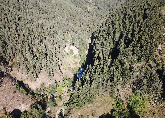 Rosenovi Guest house 3*