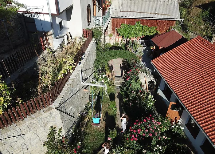 Guest house Rosenovi